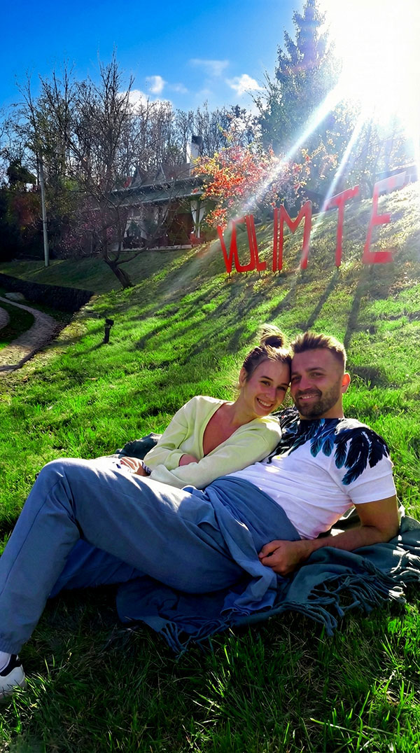 Preporučena ponuda Fruška gora romantično brvnara kamin odmor za dvoje sve po malo